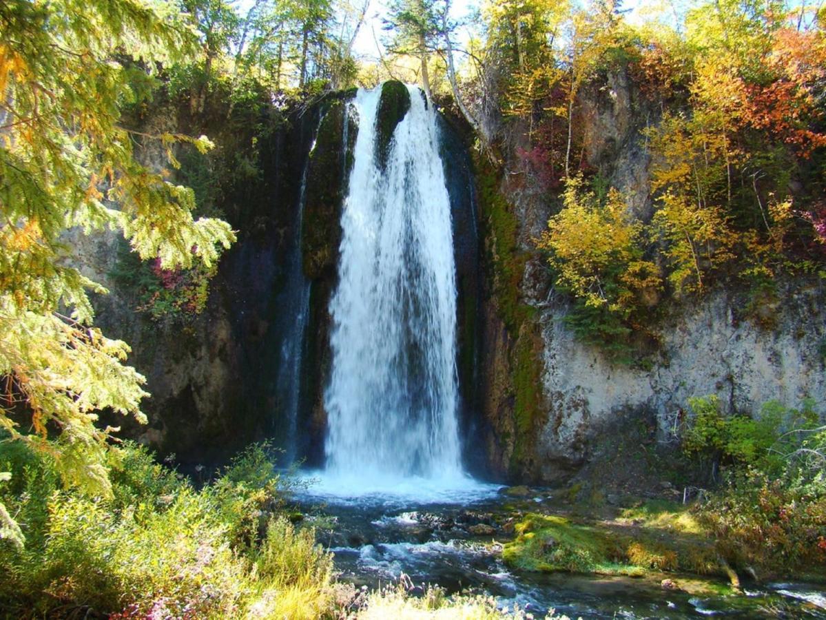 Spearfish Canyon Lodge Exterior photo